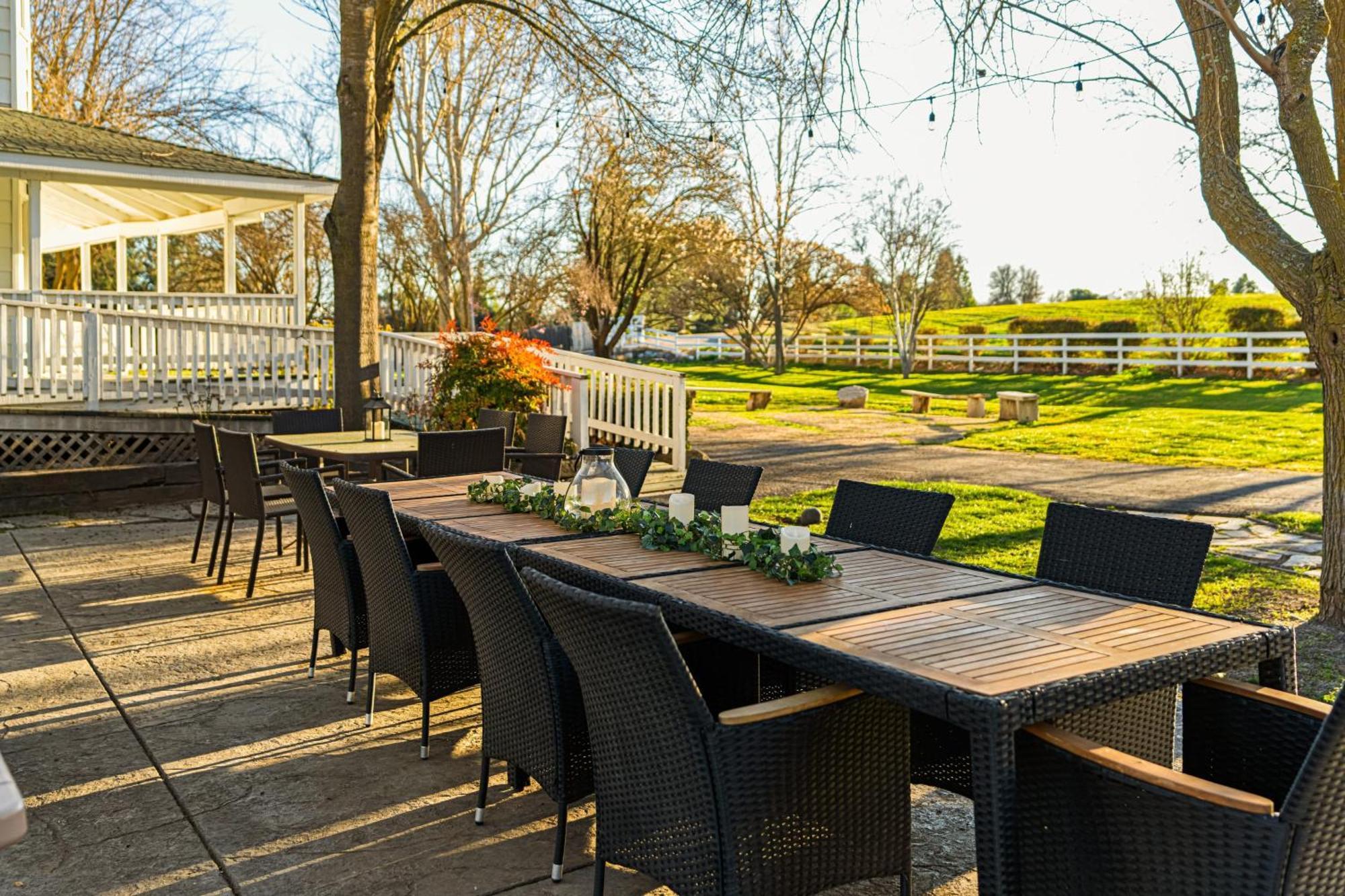 Victorian Manor In Paso Robles Wine Country Pool Hot Tub Firepit Tennis Court Sleeps 28 Exterior photo